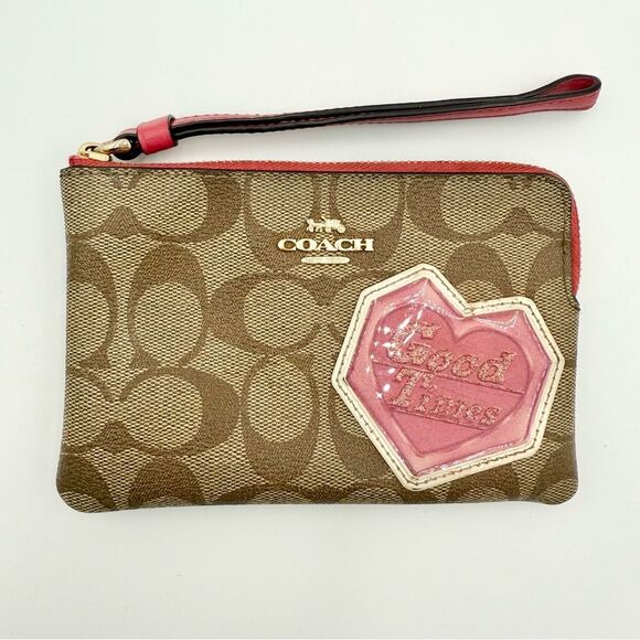 Coach Corner Zip Wristlet in Signature Canvas with Disco Patches - in EUC - Picture 1 of 7